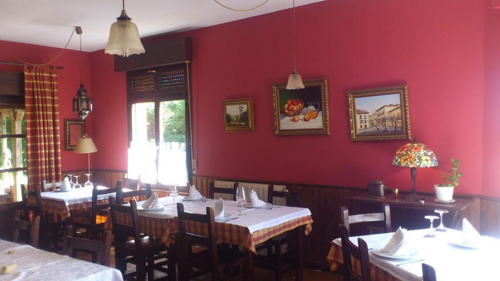 Apartamentos Rurales La Cirigueena Oles Esterno foto