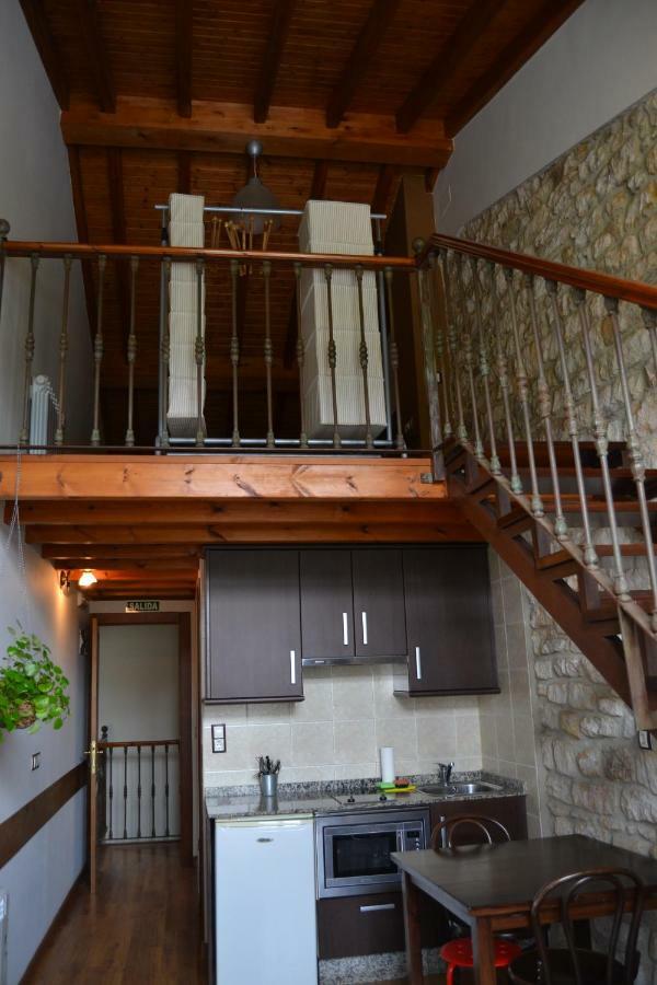 Apartamentos Rurales La Cirigueena Oles Esterno foto