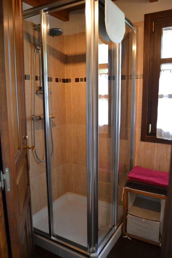 Apartamentos Rurales La Cirigueena Oles Esterno foto