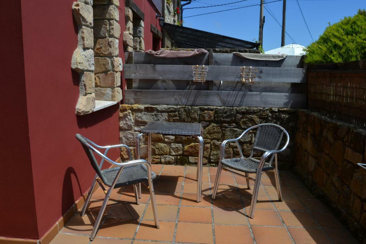 Apartamentos Rurales La Cirigueena Oles Esterno foto