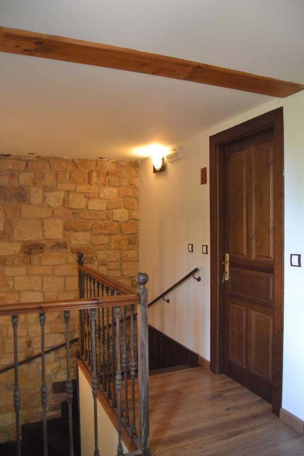 Apartamentos Rurales La Cirigueena Oles Esterno foto